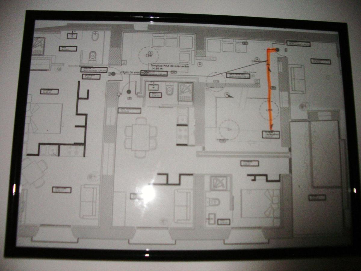 Apartamentos La Fonda Aninon Exterior photo