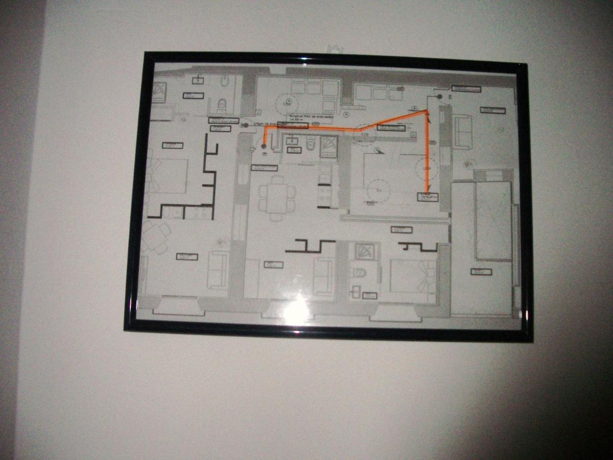 Apartamentos La Fonda Aninon Exterior photo