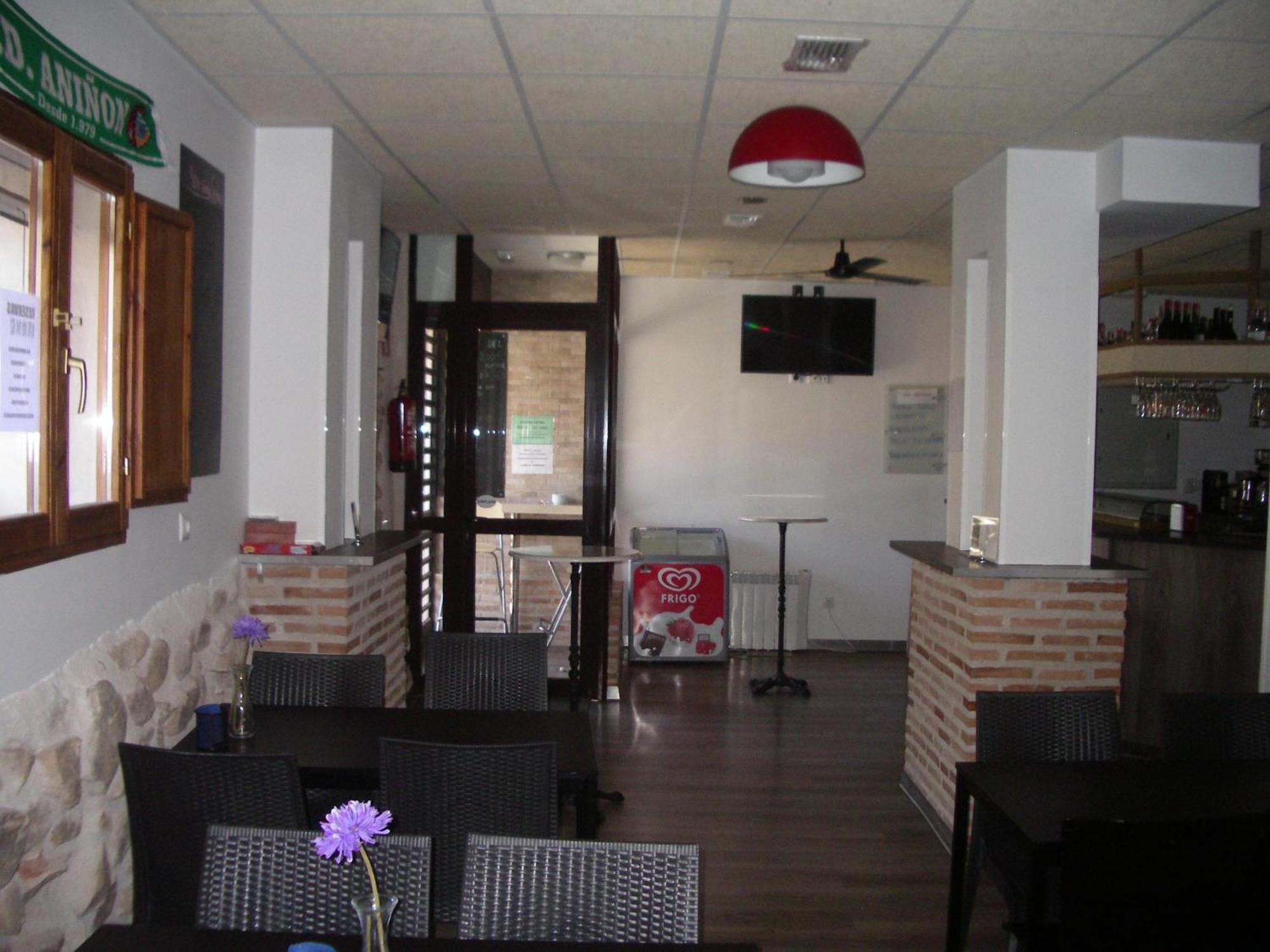 Apartamentos La Fonda Aninon Exterior photo