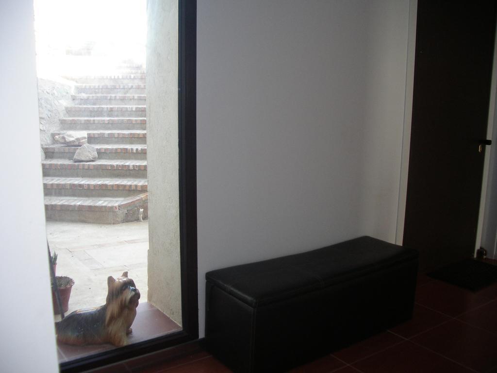 Apartamentos La Fonda Aninon Exterior photo