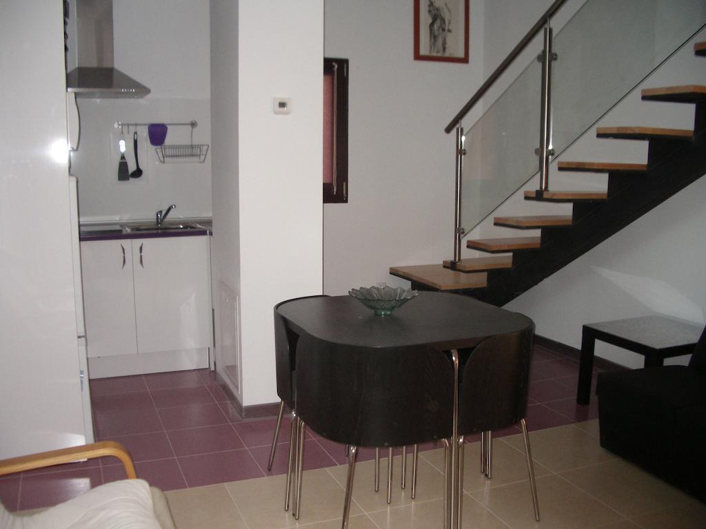 Apartamentos La Fonda Aninon Exterior photo